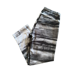 PrAna Women’s Extra Small XS Black White Leggings Watercolor Yoga Athletic 20”